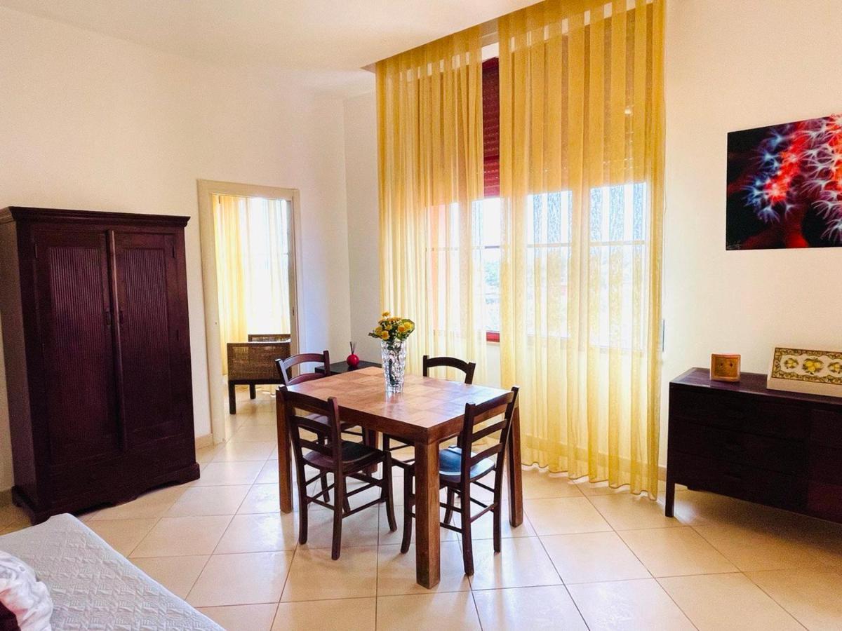 Regina Beach Holiday Apartments Tirrenia Buitenkant foto