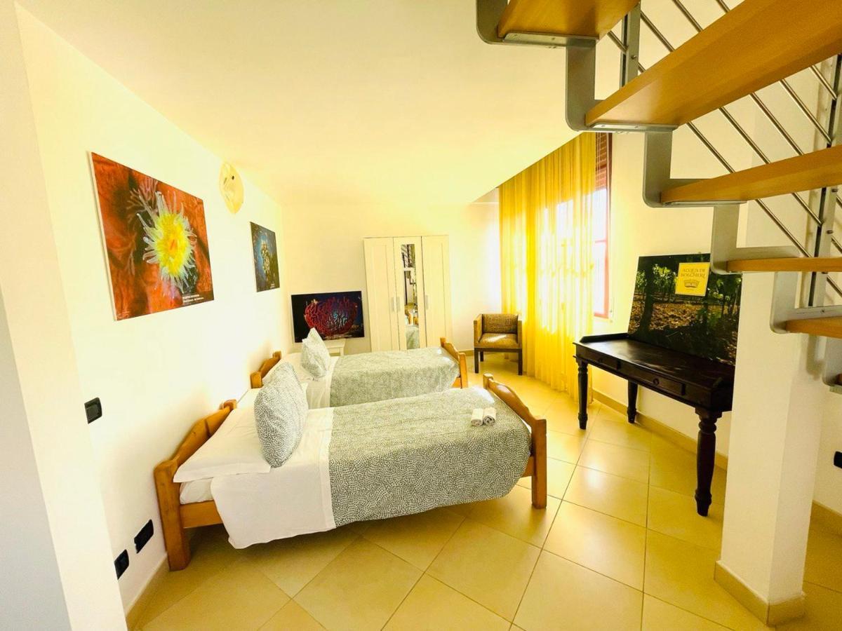 Regina Beach Holiday Apartments Tirrenia Buitenkant foto