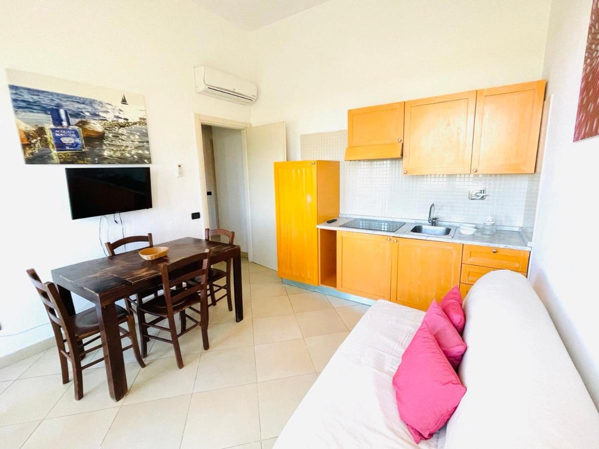 Regina Beach Holiday Apartments Tirrenia Buitenkant foto