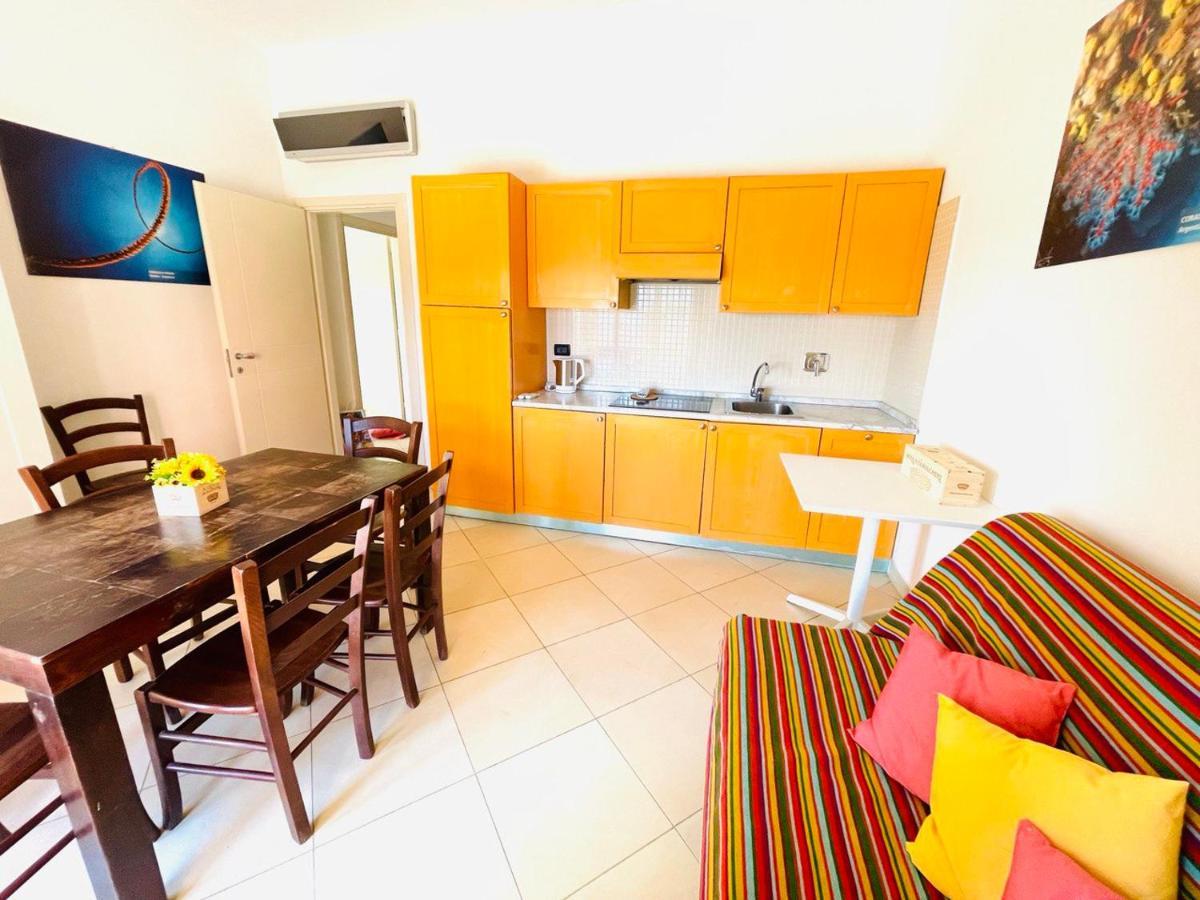 Regina Beach Holiday Apartments Tirrenia Buitenkant foto