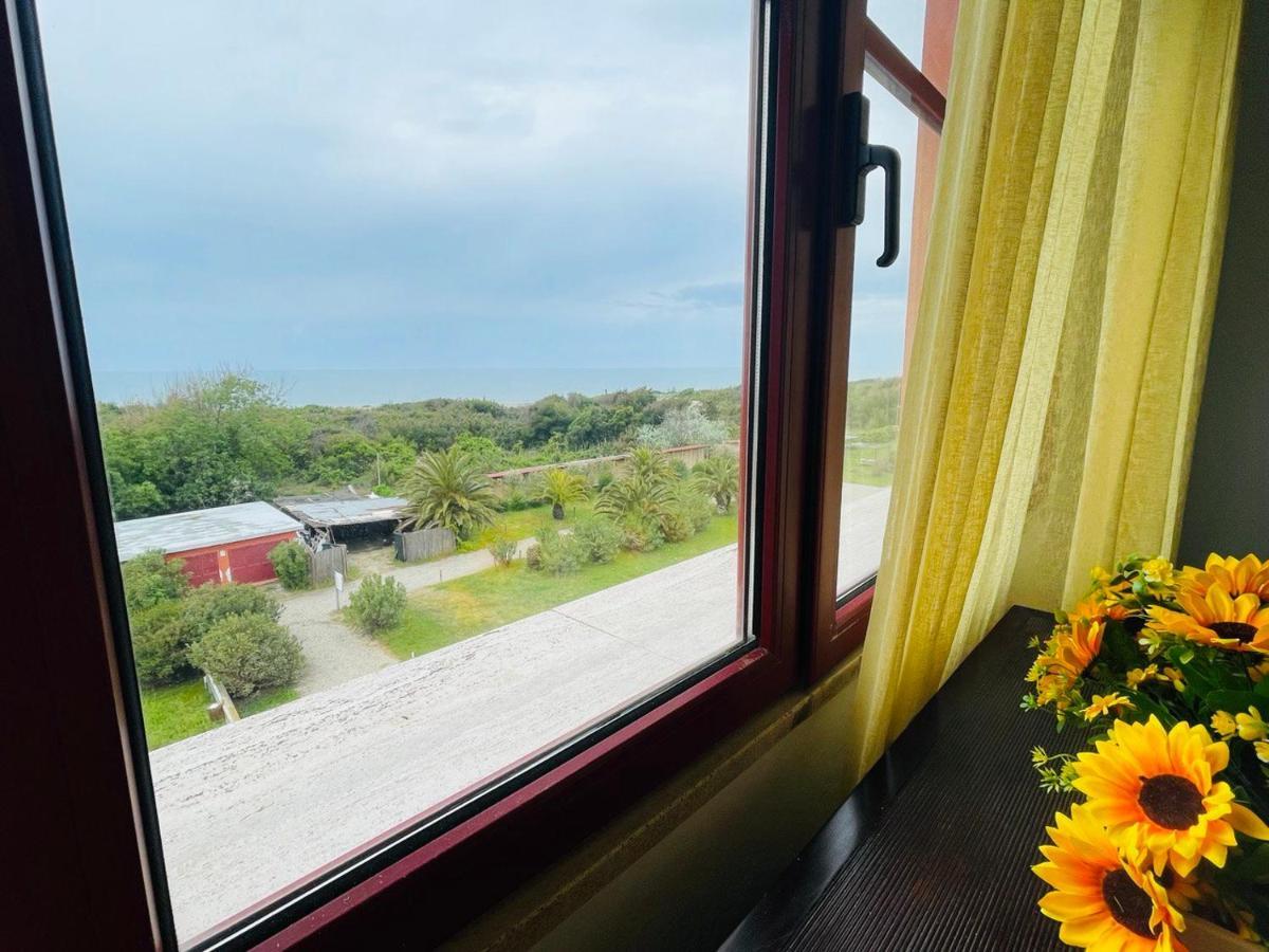 Regina Beach Holiday Apartments Tirrenia Buitenkant foto