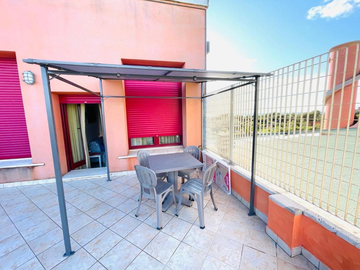 Regina Beach Holiday Apartments Tirrenia Buitenkant foto
