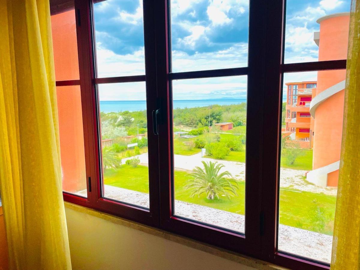 Regina Beach Holiday Apartments Tirrenia Buitenkant foto